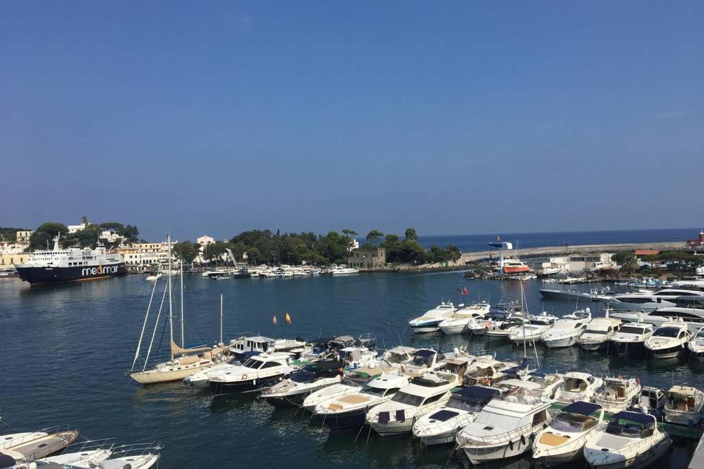 イスキア島Panorama Da Cartolinaアパートメント エクステリア 写真